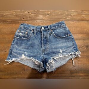 Levi shorts